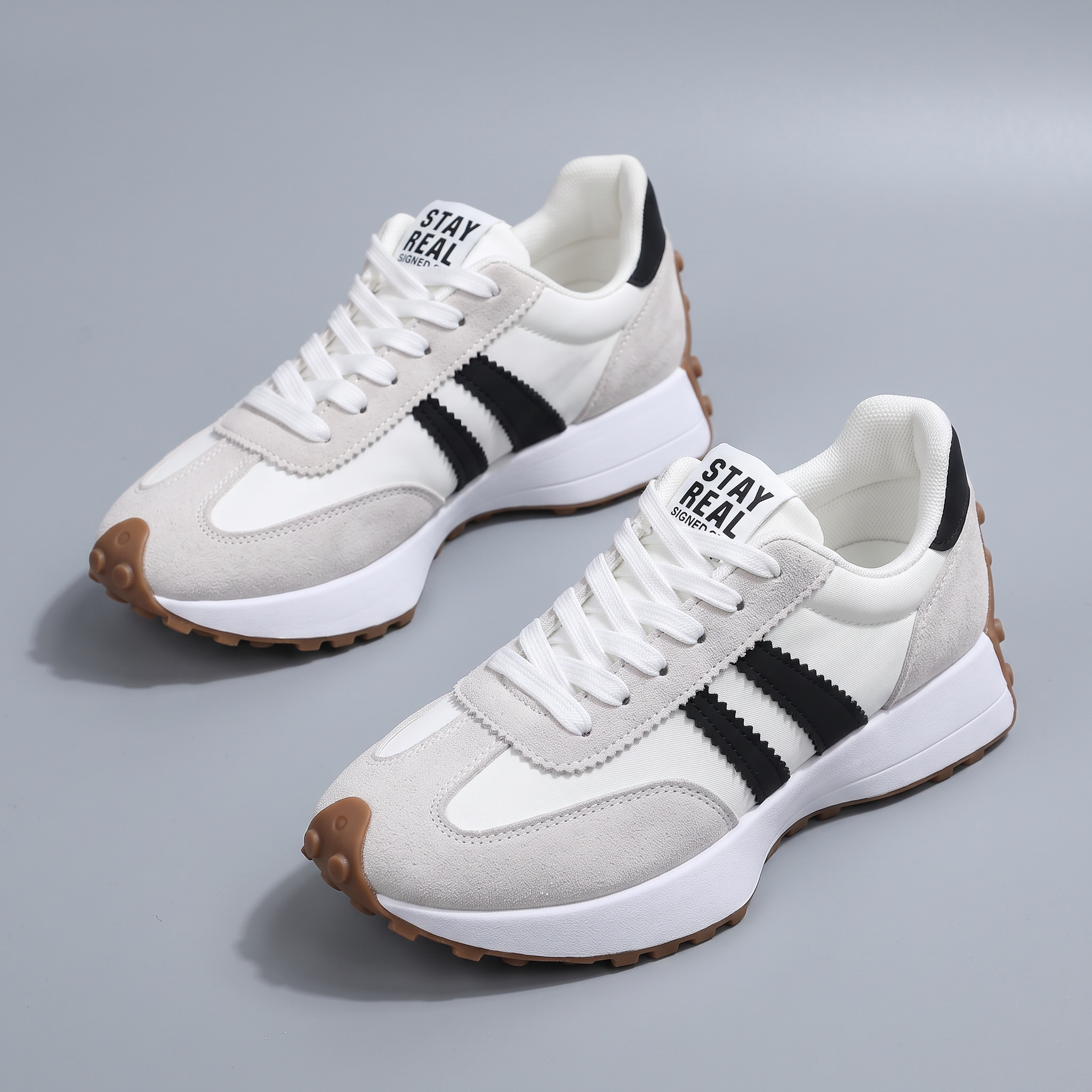 AVA LIGHTWEIGHT COMFORT SNEAKERS