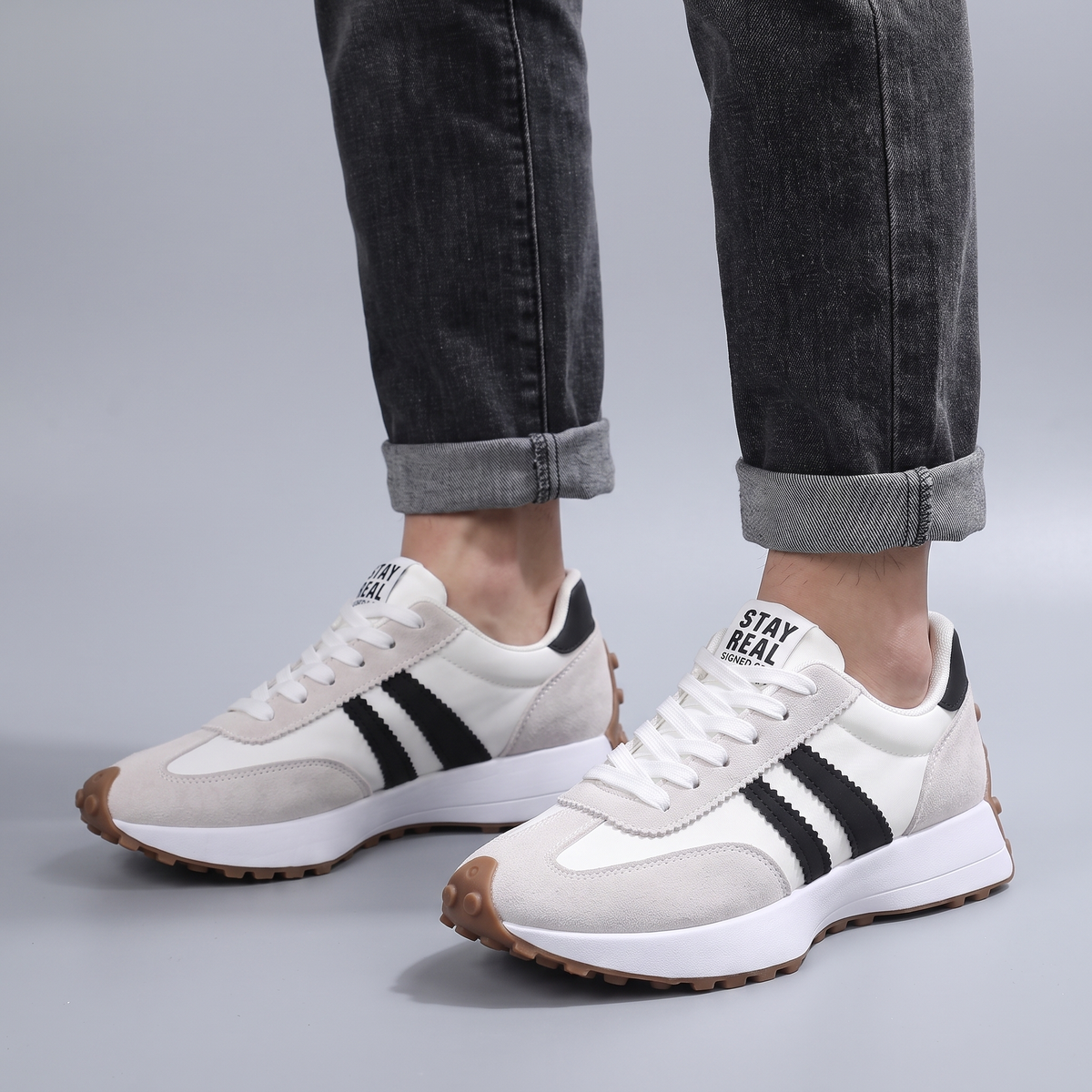 AVA LIGHTWEIGHT COMFORT SNEAKERS