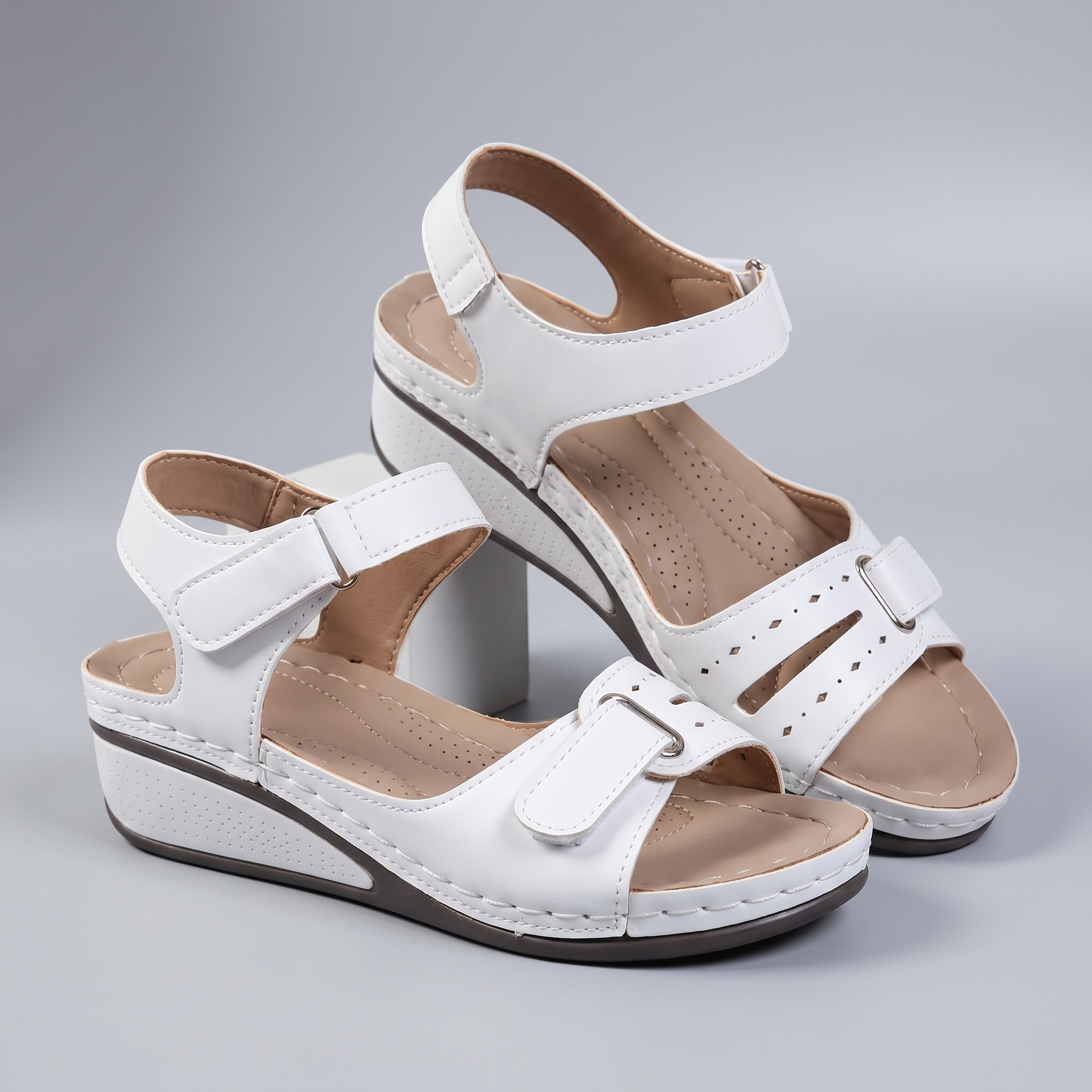 BLAKE COMFORT STEP SANDALS
