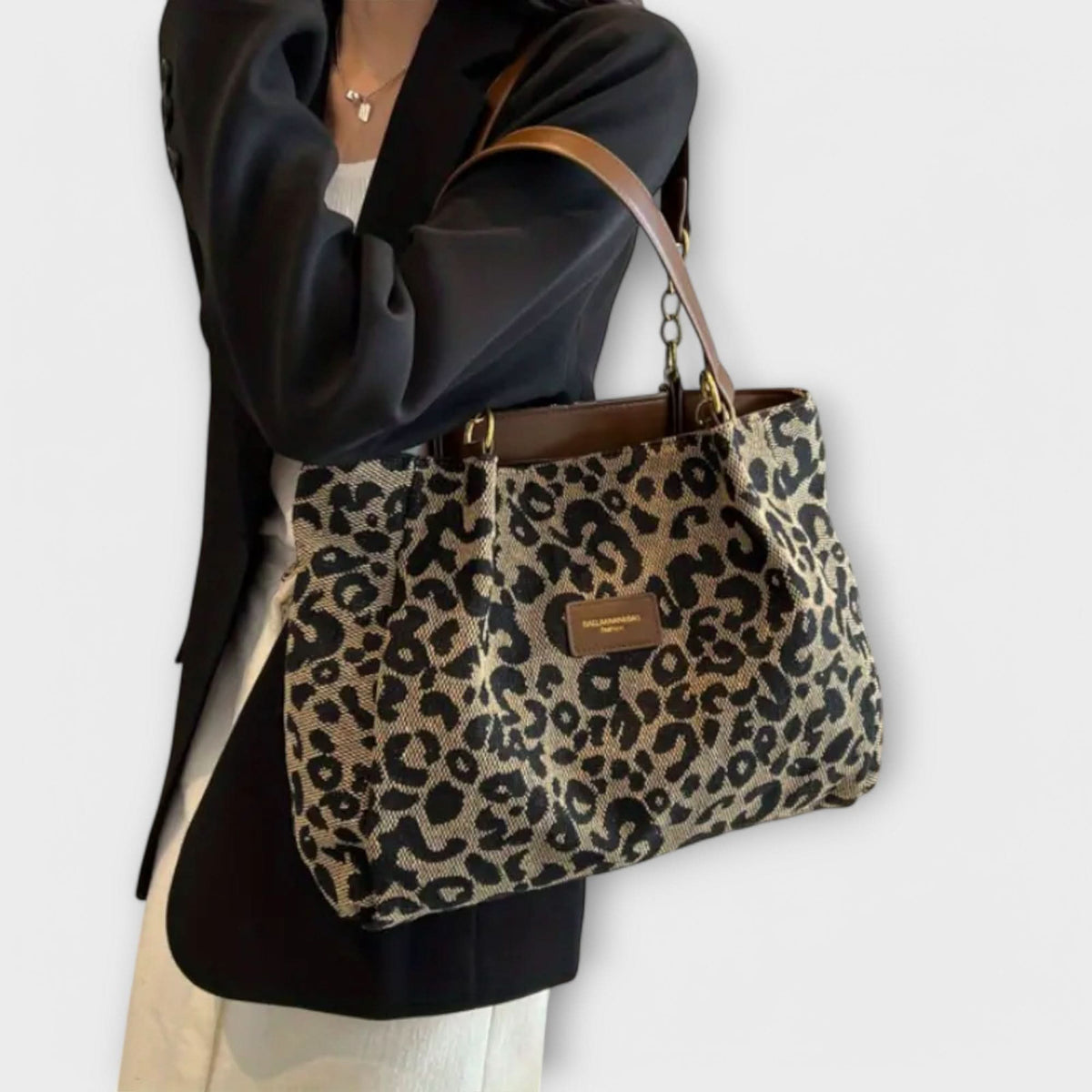 SAVANNA PRINT TOTE