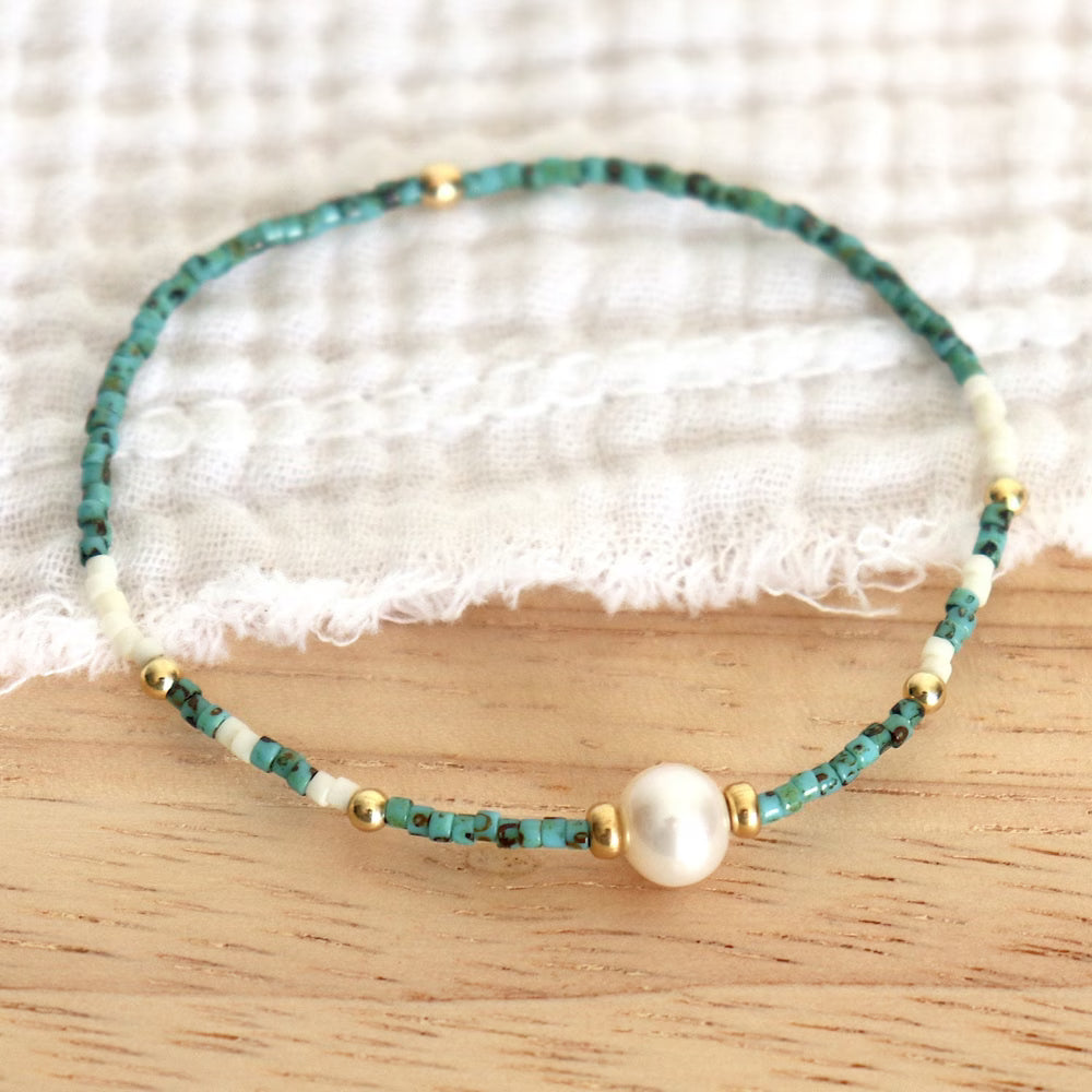 TESSA | MINIMAL TURQUOISE AND PEARL BRACELET