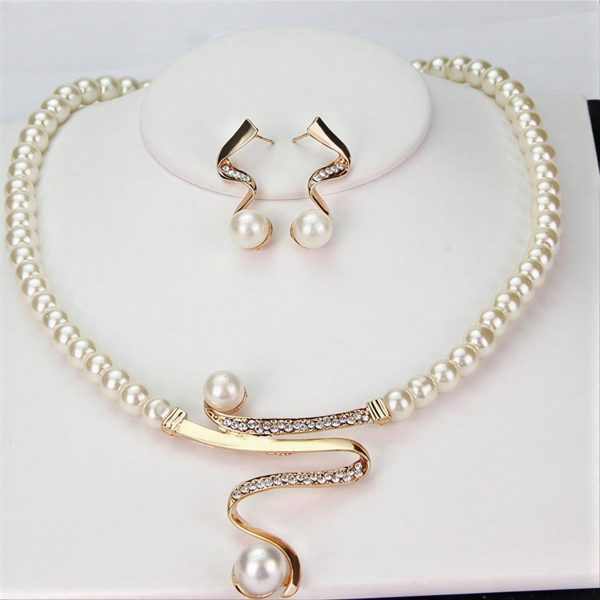 SERAPHINA | ELEGANT WAVE PEARL JEWELRY SET