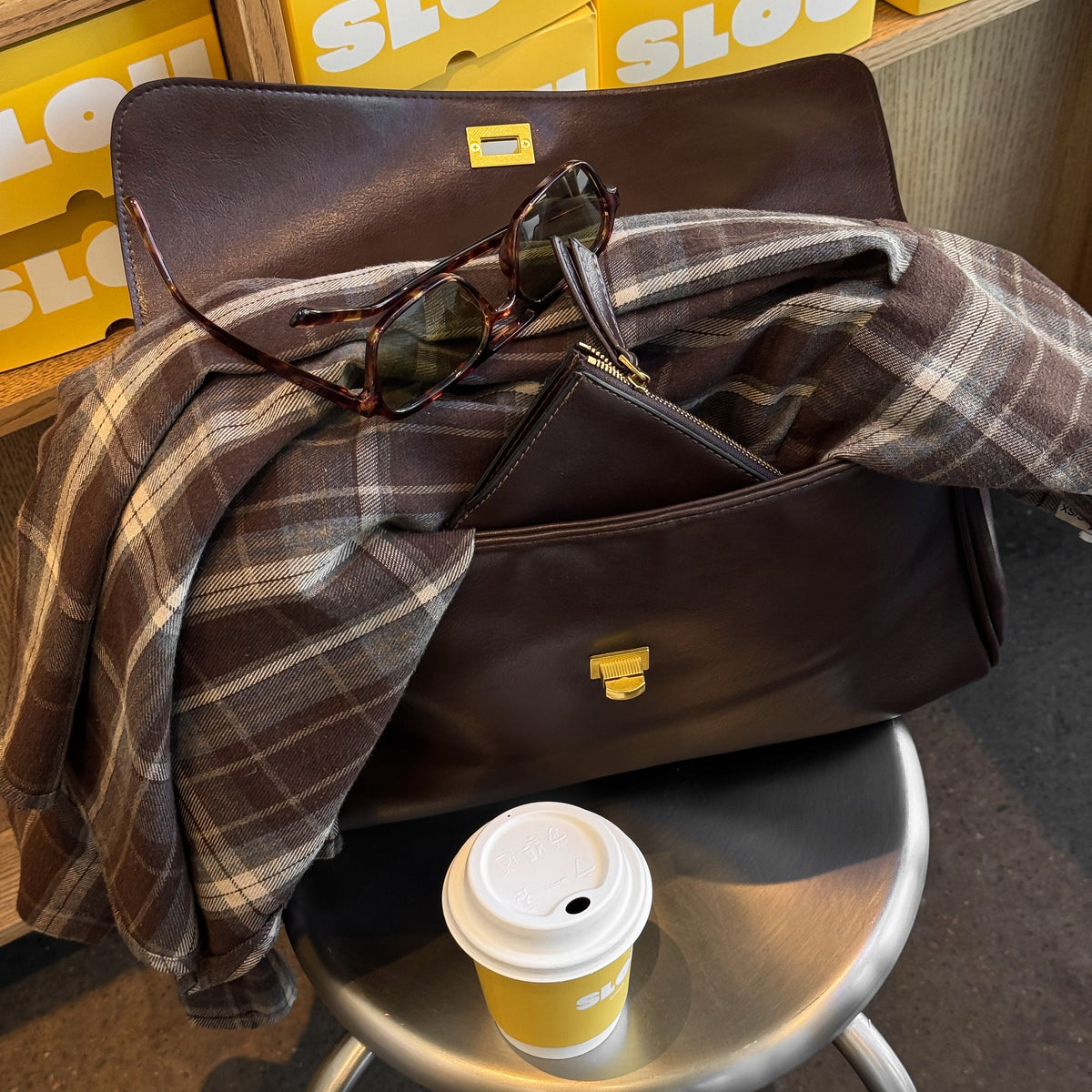 Ciara Essential - Vintage Coffee