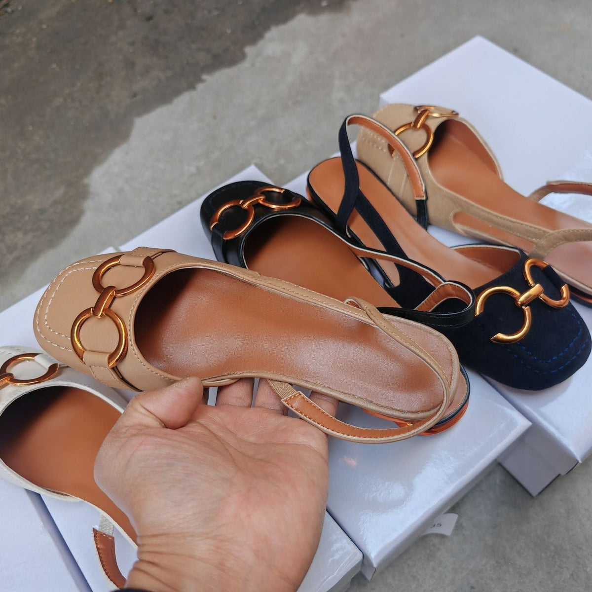 Evona Slingbacks