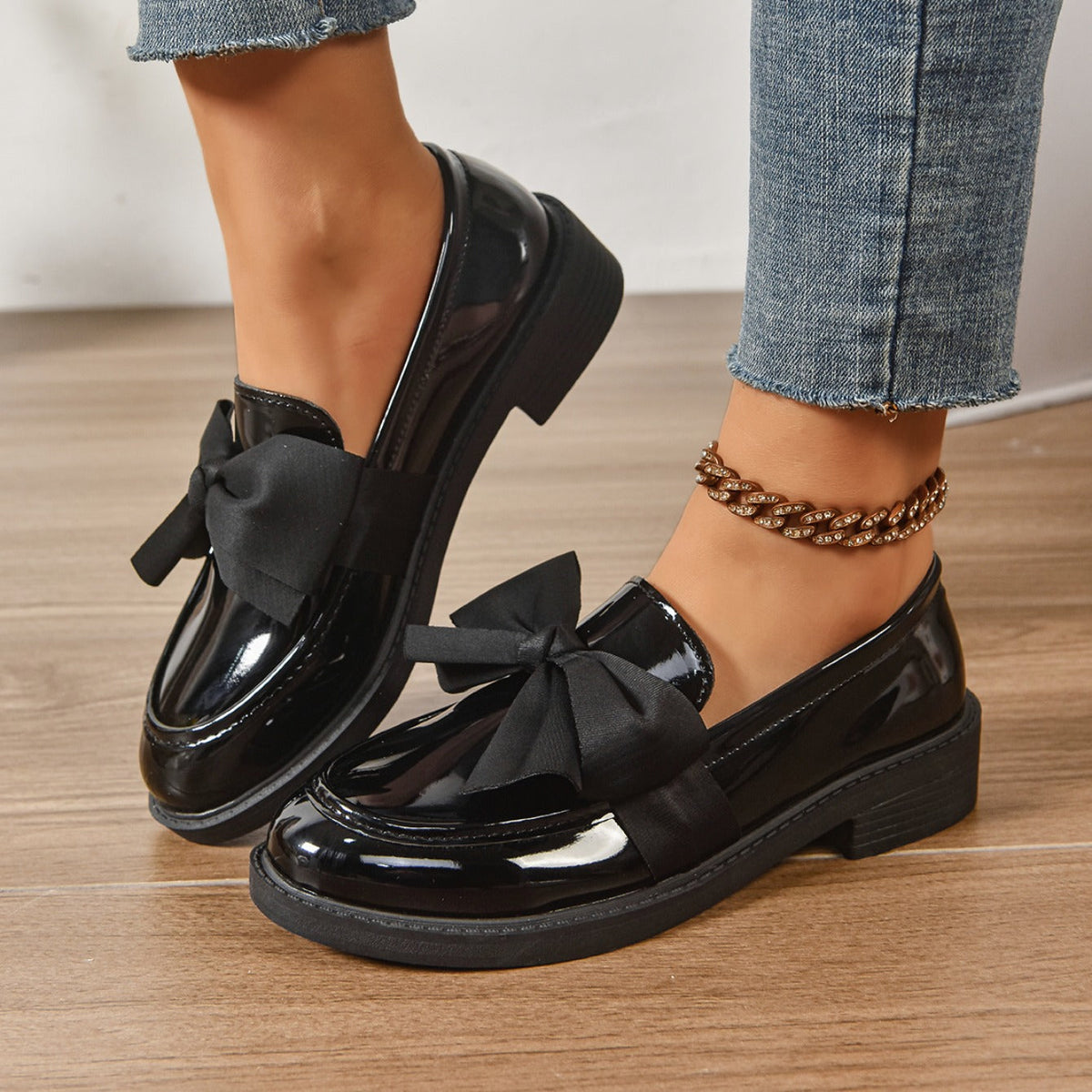 Ayora Shoes