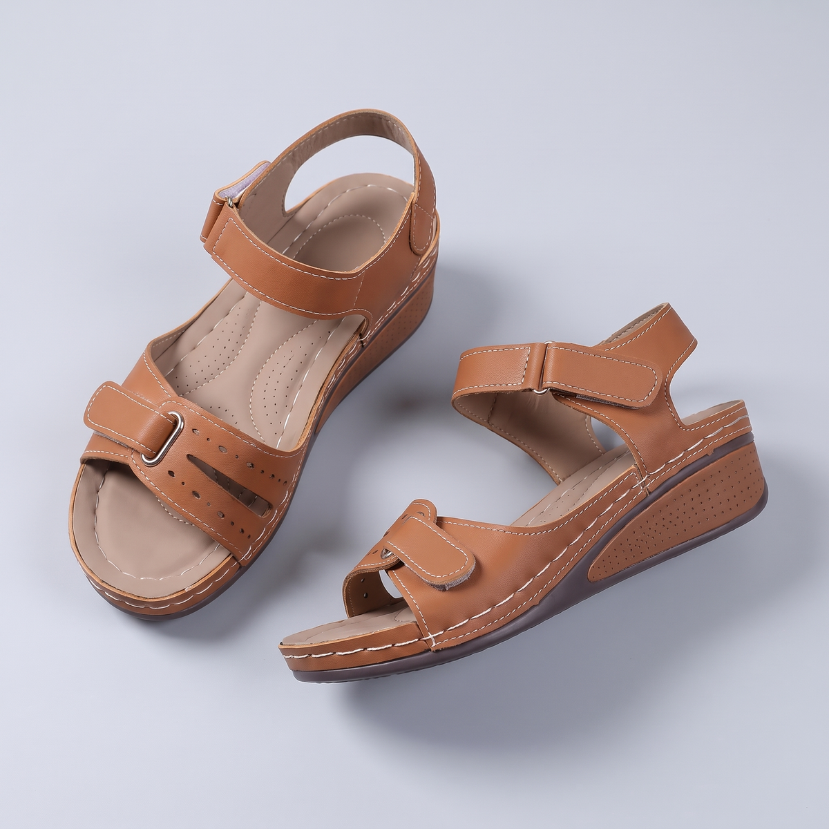BLAKE COMFORT STEP SANDALS