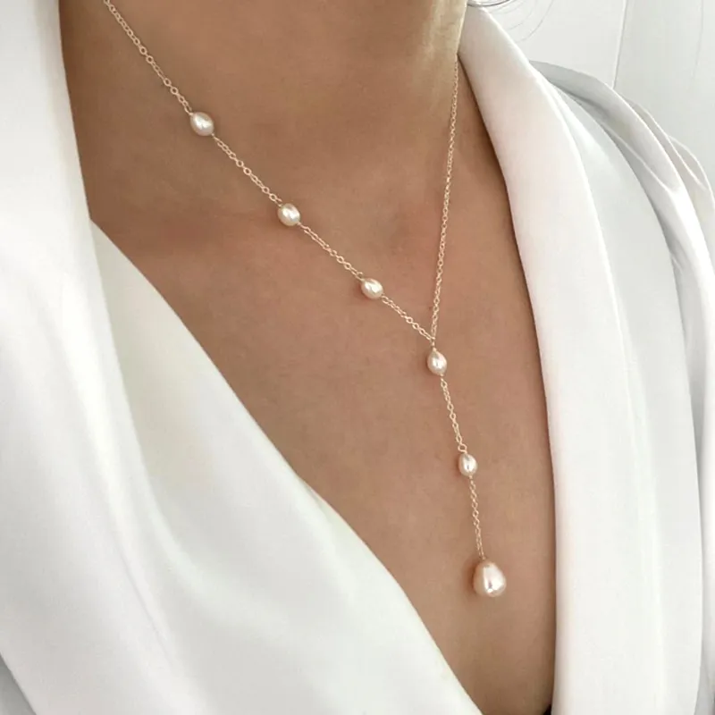 CALISTA | CASCADING PEARL LARIAT NECKLACE